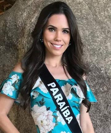 Larissa Aragao Holanda