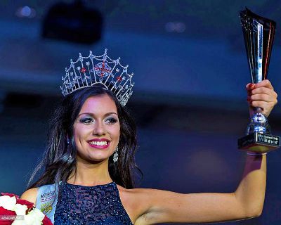 Natasha Hemmings crowned Miss England 2015
