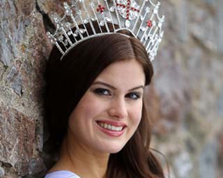 Medical student from Cambridge, Carina Tyrrell crowned Miss England 2014