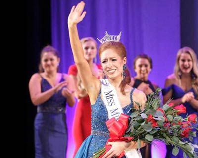 Brianna Drevlow crowned as Miss Minnesota 2017 for Miss America 2018