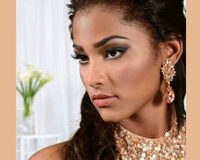 Kerelyne Webster crowned as Miss World Honduras 2016