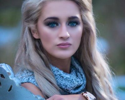 Dearbhla Walsh crowned Miss Earth Northern Ireland 2015 winner