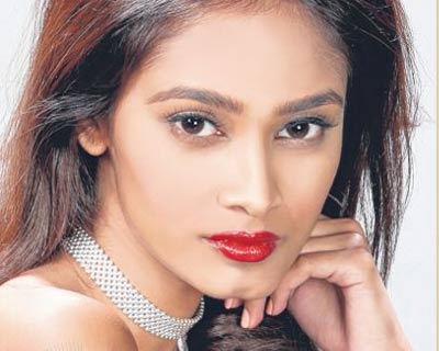 Miss Universe Singapore 2016 finalist Poojaa Gill