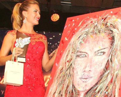 Mireia Lalaguna wins Celebrity Luxury Award 2016