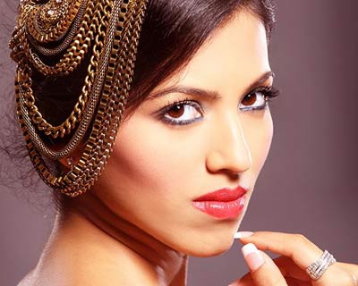 Pooja Priyanka crowned as Miss World Fiji 2016