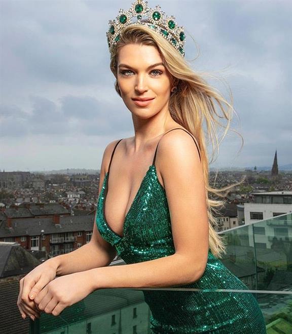 Miss Universe Ireland 2018 Grainne Gallanagh returns to nursing to help amidst corona outbreak