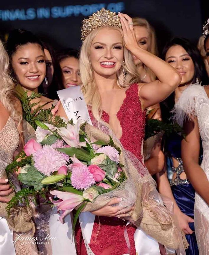 Taylor Marlene Curry crowned Miss Grand Australia 2019