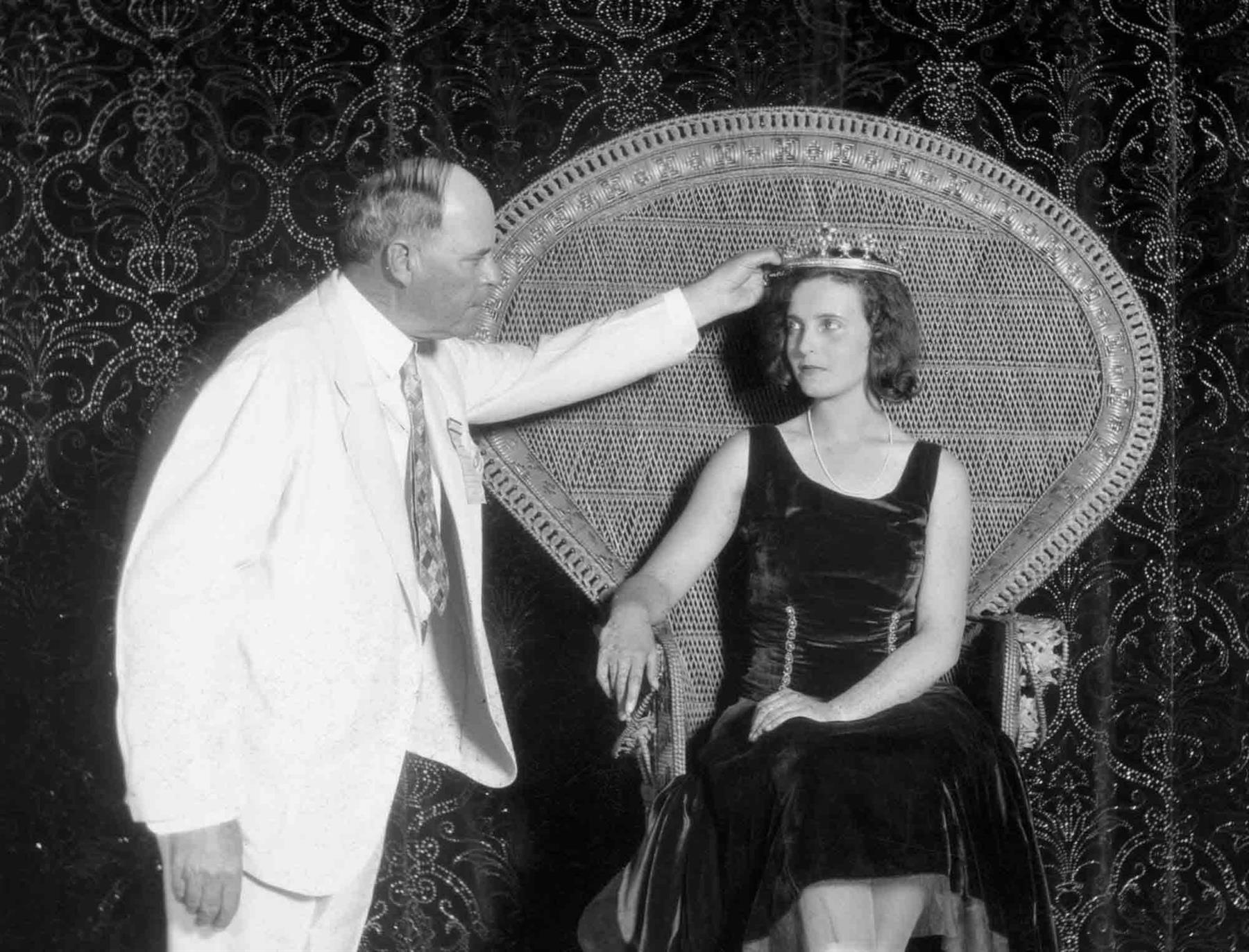 Miss Universe 1929 Lisl Goldarbeiter – The first ever Non-American winner from Austria