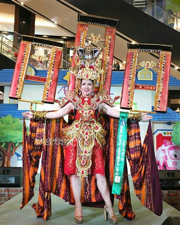 Miss Earth Indonesia 2018 Top 10 National Costumes by Angelopedia