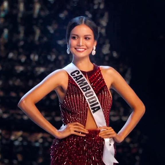 evening gown miss universe 2018