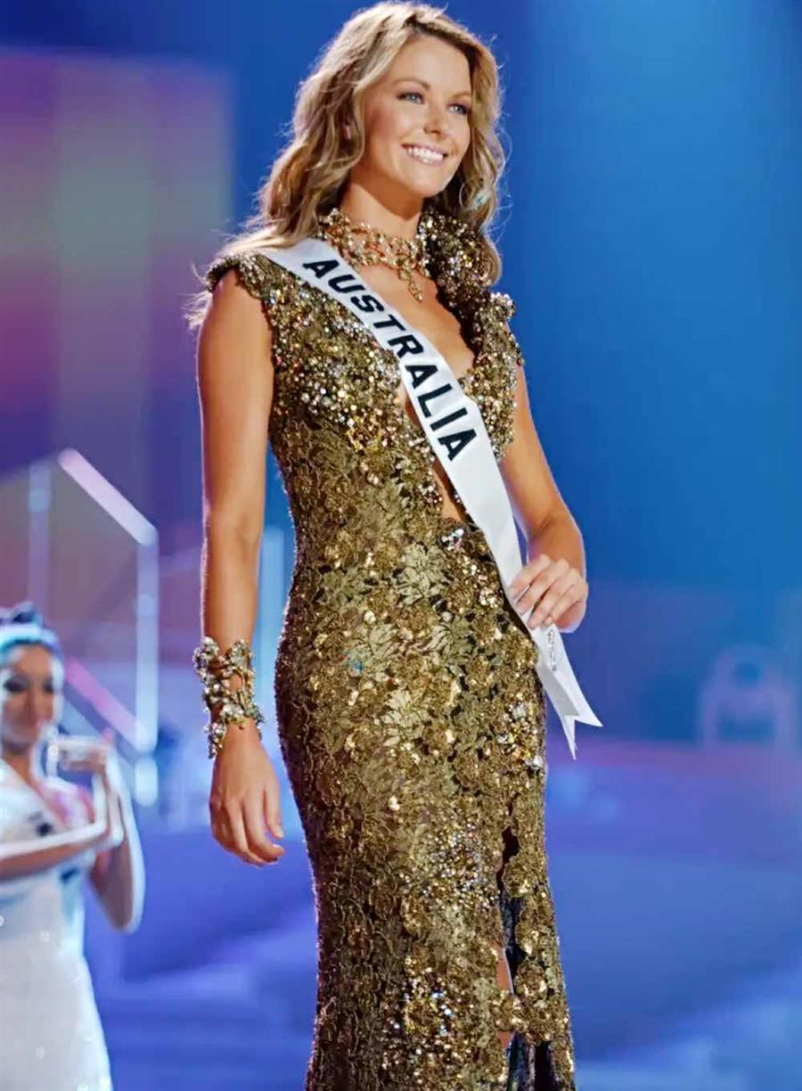 Jennifer Hawkins ( Australia ), Miss Universe 2004 