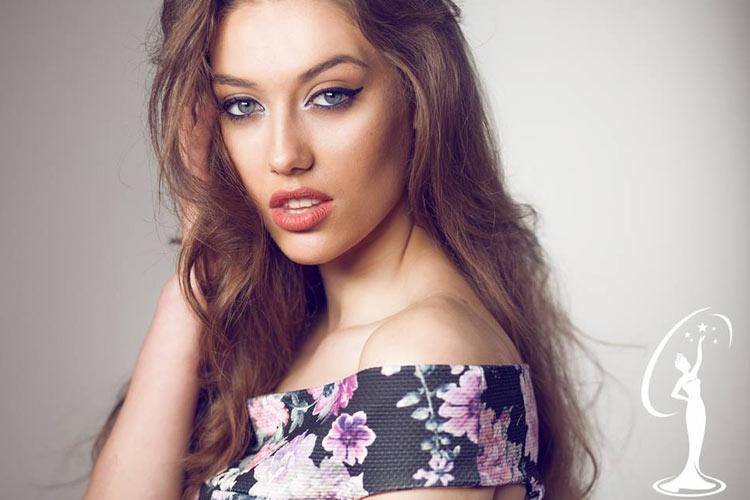 Dolores Shkembi for Miss Universe Albania 2016